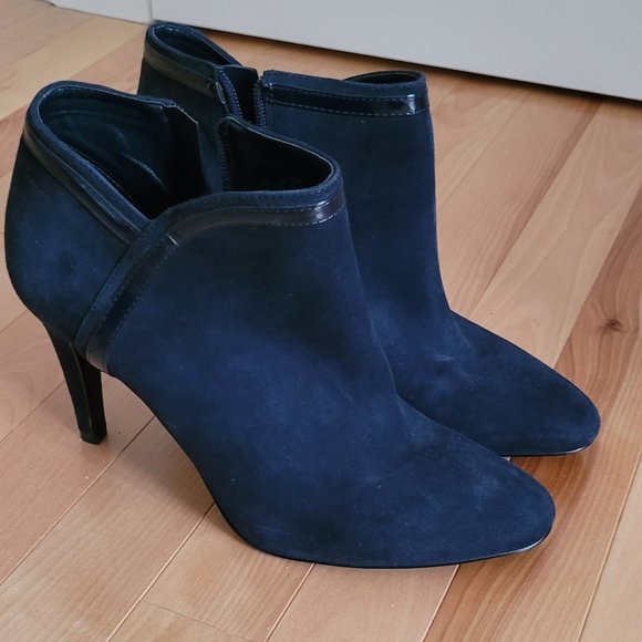 Nine West Navy Ankle Boots - Picture 2 of 7